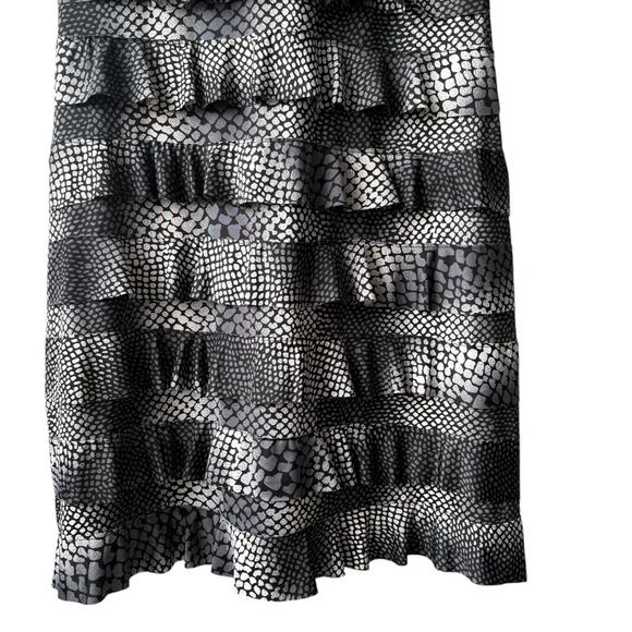 Tango Mango Monochrome Animal Print Scoop Neck Tank Dress Tiered Ruffled SMALL - Picture 4 of 11
